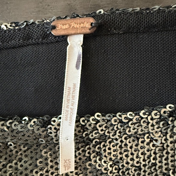 FREE PEOPLE Women's Manuka Sequin Flutter-Sleeve Mini Dress Size XS - Picture 9 of 12